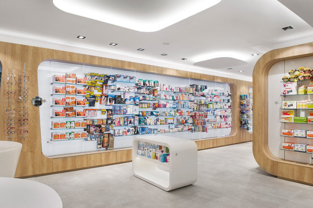 Estanterías de farmacia.