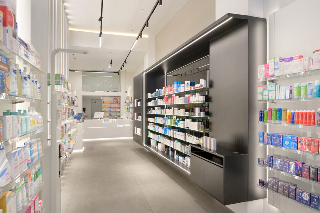 Farmacia Ferrer Lázaro.