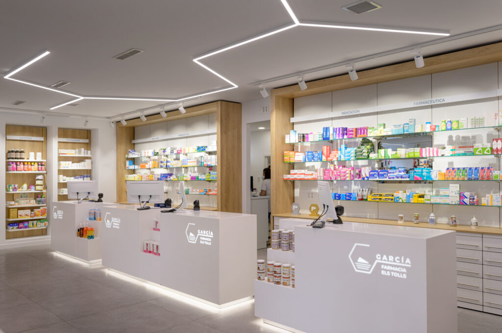 Farmacia García.