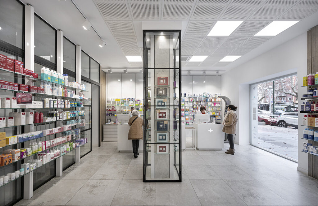 Farmacia Jesús Ruiz.