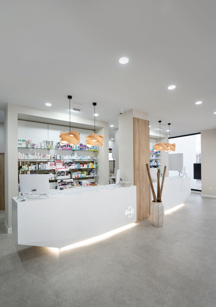 Farmacia Recio.