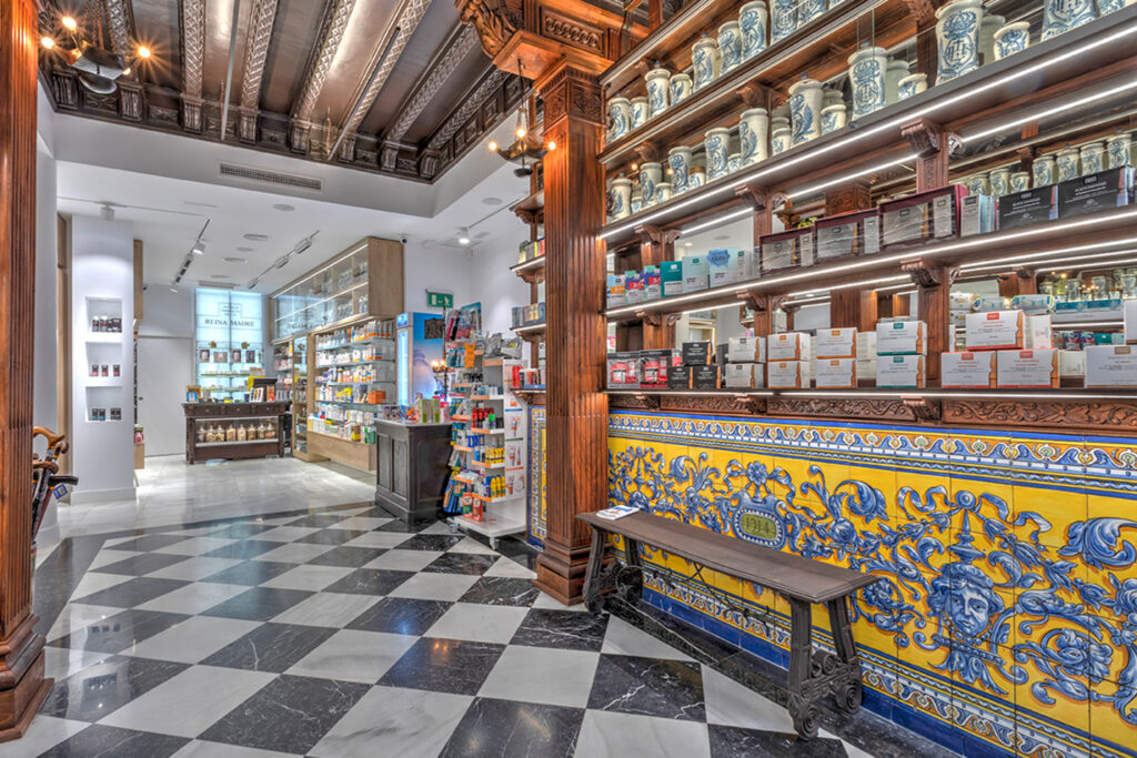 Farmacia Reina Madre de Inside Pharmacy.